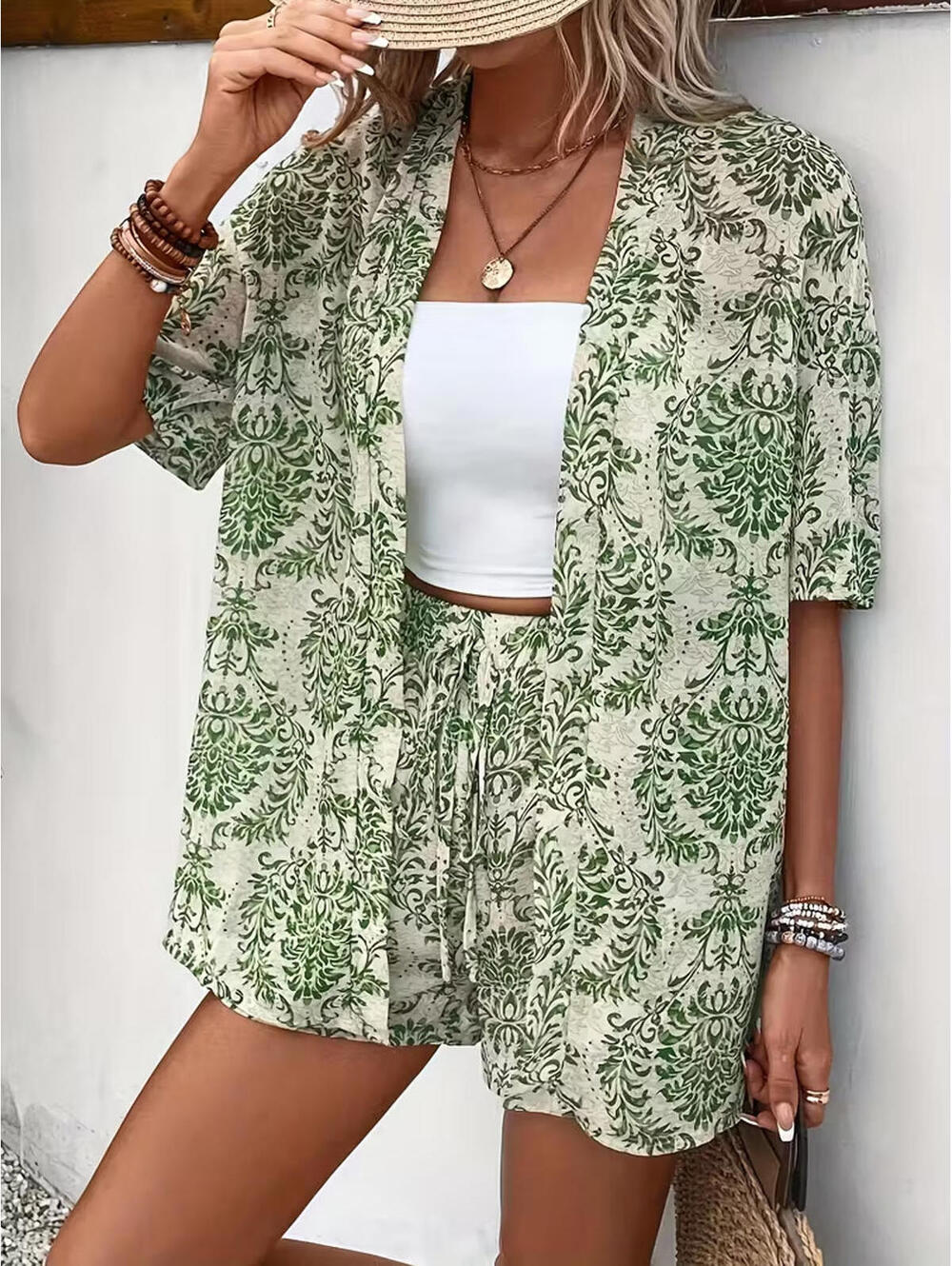 NEW 2 pc Shorts & Blouse Travel Set, Size Large Green Cream Boho Top & Bottoms